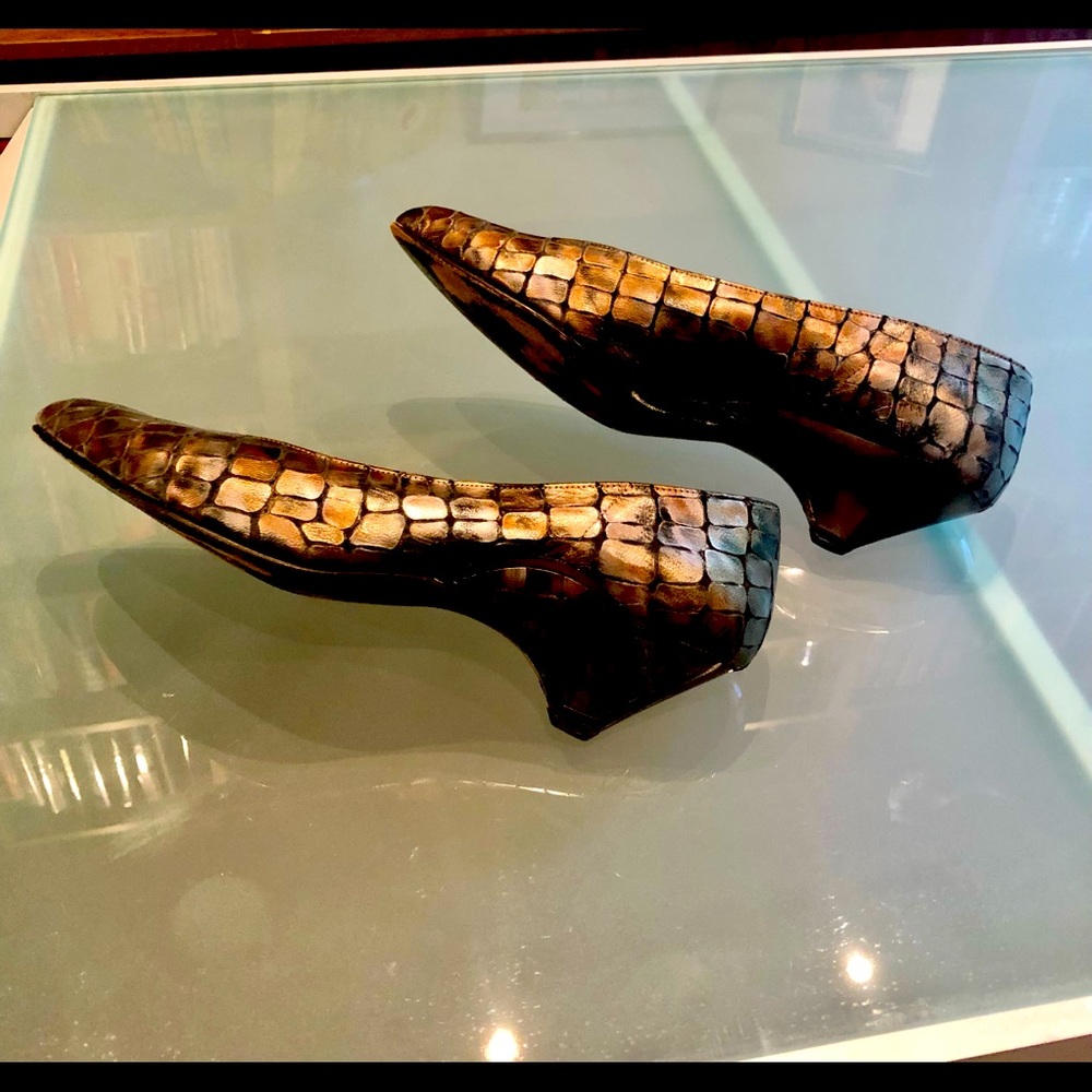 Charles Jordan vintage low heels